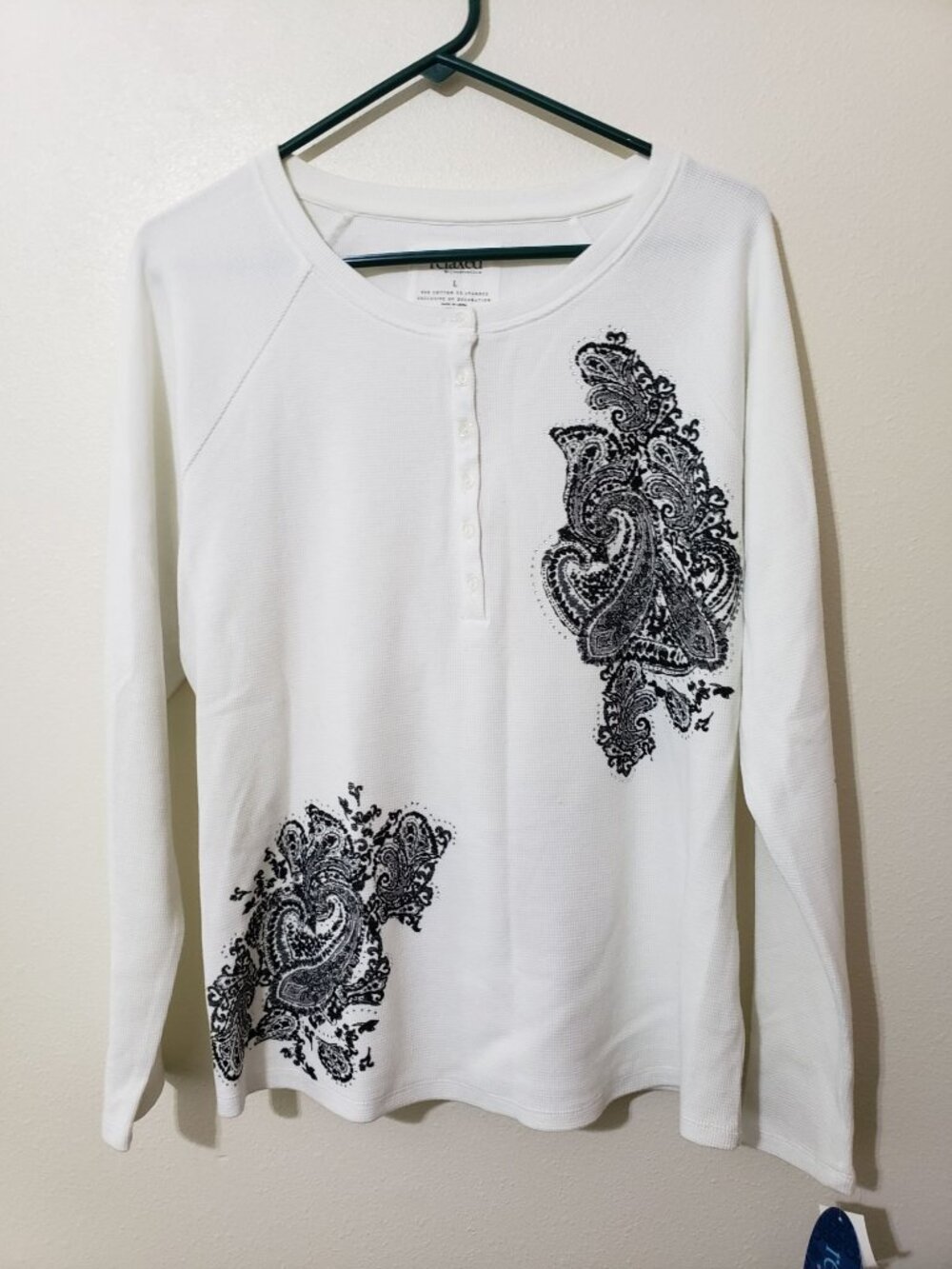Relaxed by Charter Club, white with black floral print, ribbed shirt,  size L